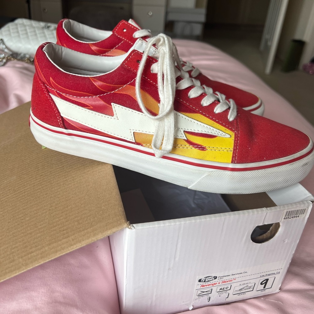 Revenge X Storm Red Flames